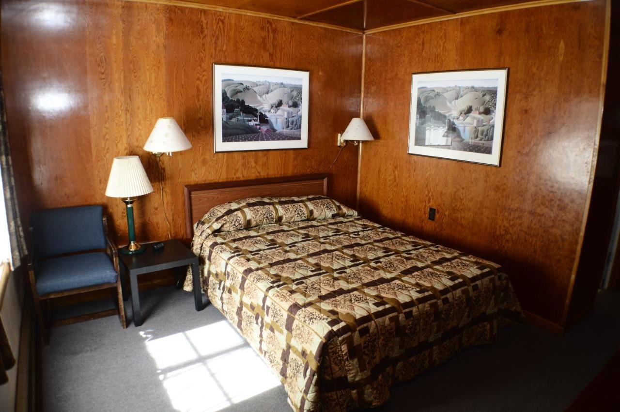The Willows Motel Wilbur Eksteriør bilde